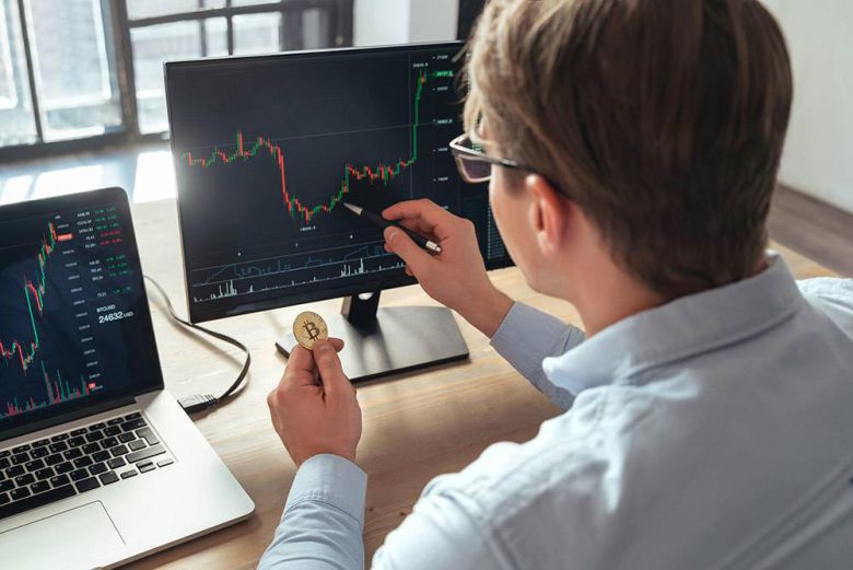 거래소는 고객 만족도를 높이고 시장 활성화를 위해 지속적으로 편의 기능을 강화한다 / 출처=엔바토엘리먼트