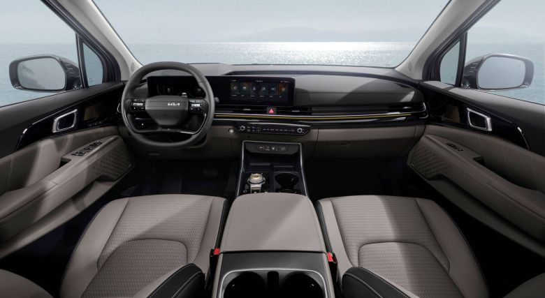 The 2026 카니발 실내 / 출처=기아