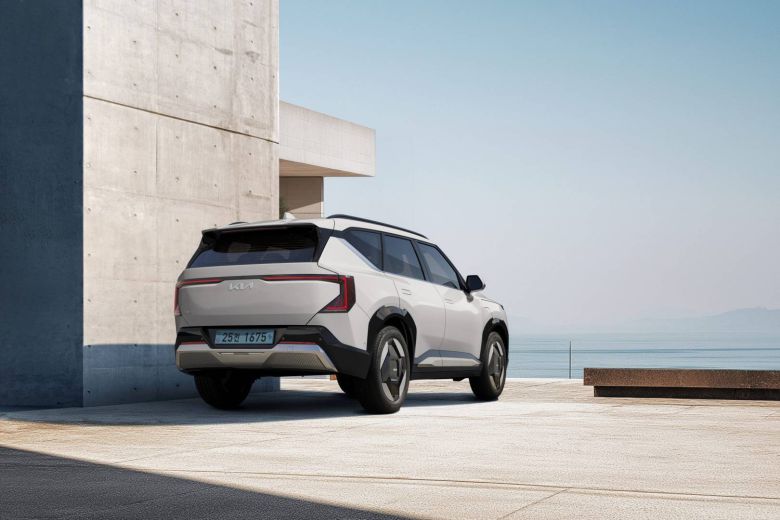 더 기아 EV5 후면부 / 출처=기아