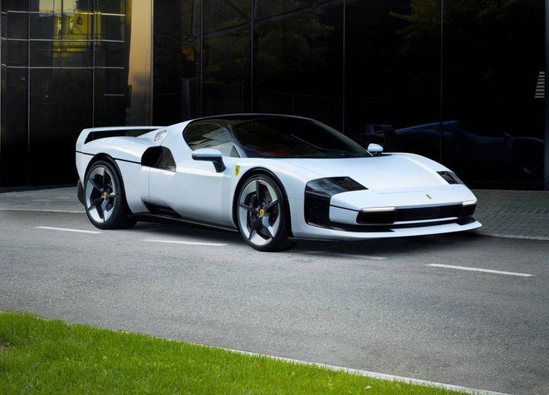 페라리 SC40 / 출처=페라리