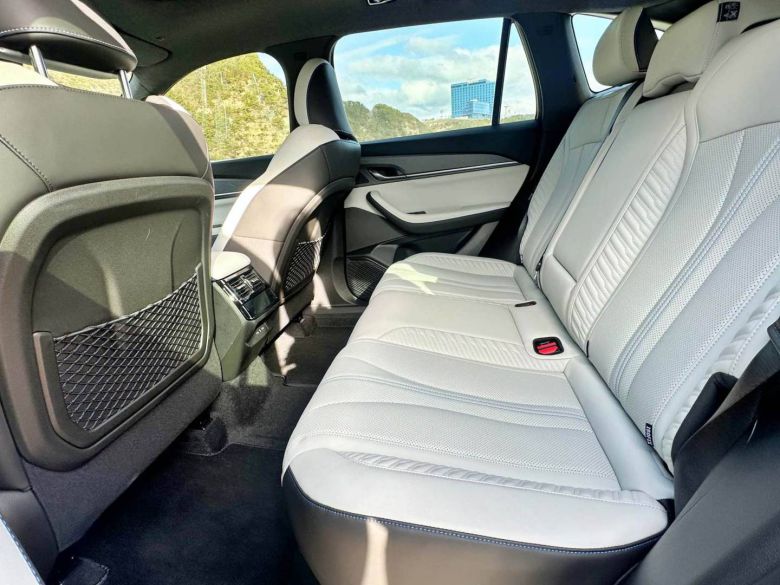 그랑 콜레오스 2열 / 출처=IT동아