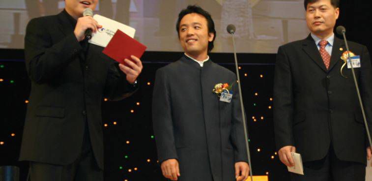 게임대상을 수상한 '리니지', 그리고 김택진 대표