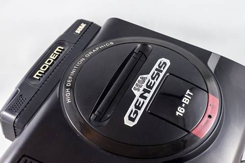 (메가드라이브 모뎀! 처음보는 분들도 많을 것이다)