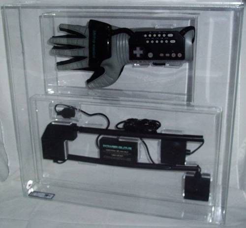 (파워 글러브의 구성품들)