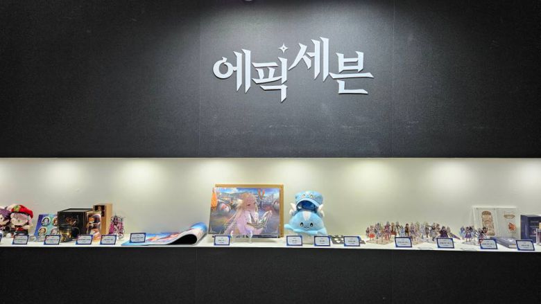 뒤편에 마련된 굿즈들