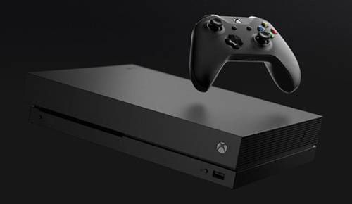 (크기도 작고 성능도 높아진 Xbox one X)