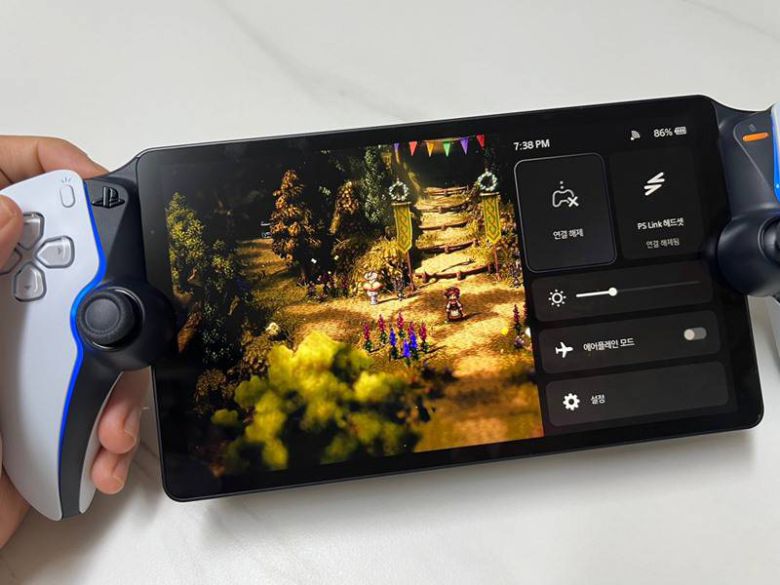 우측 상단을 쓸어내려 설정을 진행 할 수 있다.