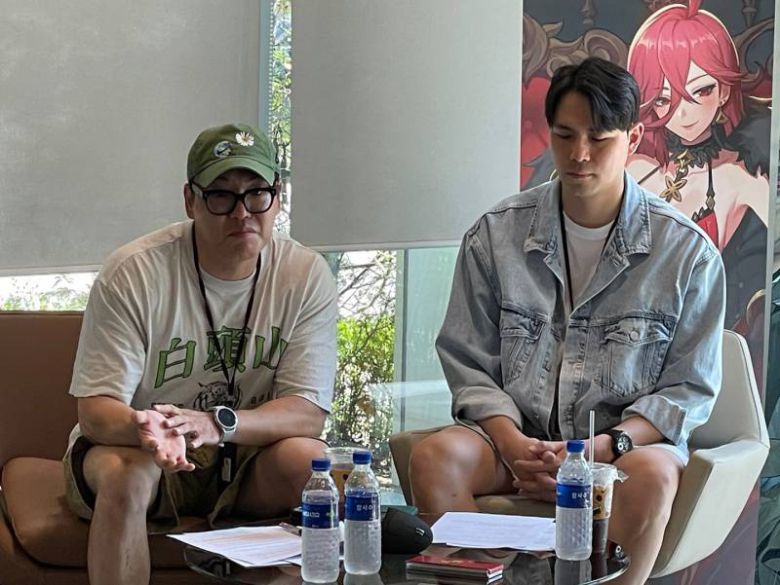 허권 개발 본부장과 이진수 AD