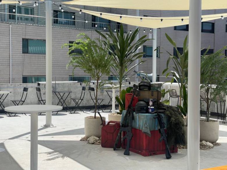 PUBG성수 전경을 감상할 수 있는 루프탑 공간