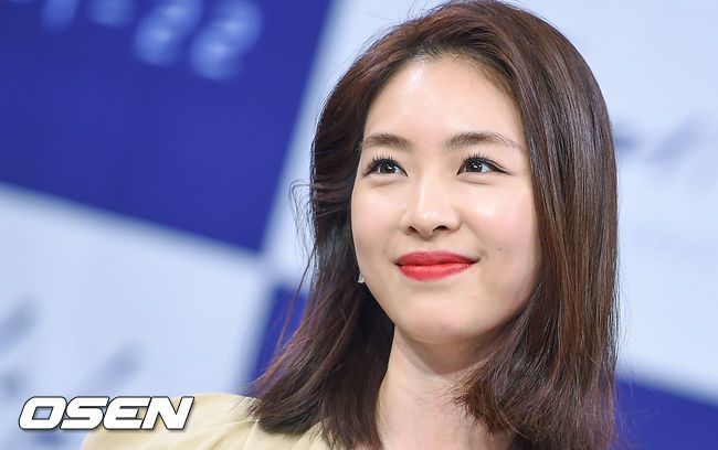 [OSEN=박준형 기자]이연희가 미소 짓고 있다. / soul1014@osen.co.kr