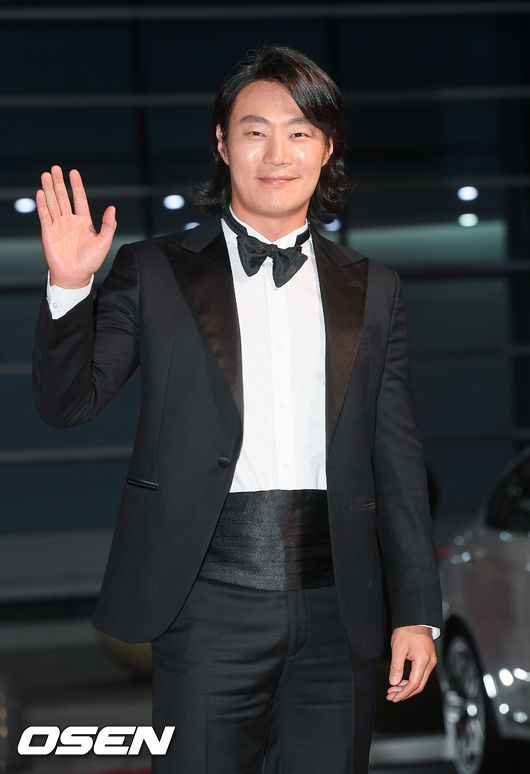 [OSEN=부산,박준형 기자]배우 이희준이 레드카펫을 밟고 있다. /  soul1014@osen.co.kr