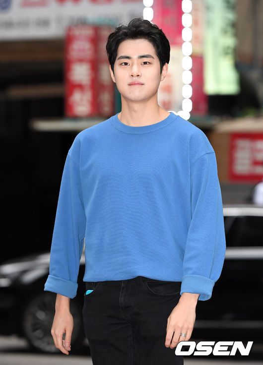 [OSEN=조은정 기자]그룹 (여자)아이들이 14일 오후 서울 강남구 카페 캠프통에서 진행된 K-POP 스타 게릴라 인터뷰(제작 주중국 대한민국대사관 한국문화, 연출 김영익PD) 행사에 참석했다.그룹 (여자)아이들 수진이 포즈를 취하고 있다. /cej@osen.co.kr