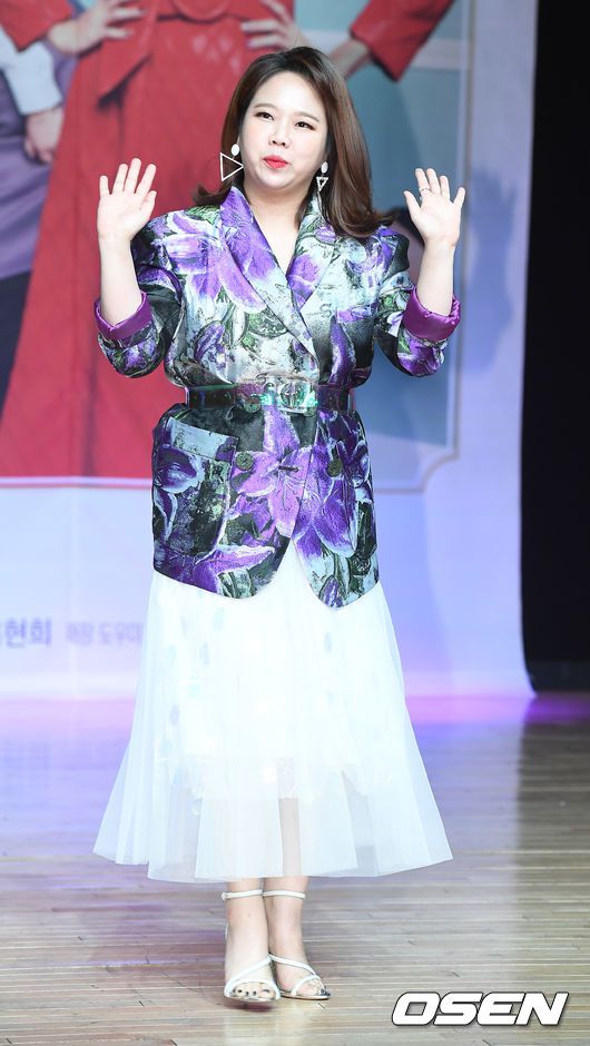 [OSEN=곽영래 기자]'한채영 부티크'는 K뷰티의 대표 스타 한채영이 K-뷰티의 글로벌 확산과 부흥을 위해 한중 뷰티의 신들과 함께 글로벌 뷰티숍 '한채영 부티크'를 오픈하는 과정을 그린 프로그램이다. / youngrae@osen.co.kr