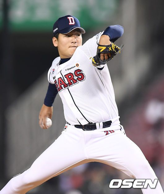 [OSEN=잠실, 박준형 기자] 3일 오후 서울 잠실구장에서 열린 2018 신한은행 MYCAR KBO리그’ 두산 베어스와 kt 위즈의 경기,7회초 두산 곽빈 투수가 역투하고 있다. /soul1014@osen.co.kr