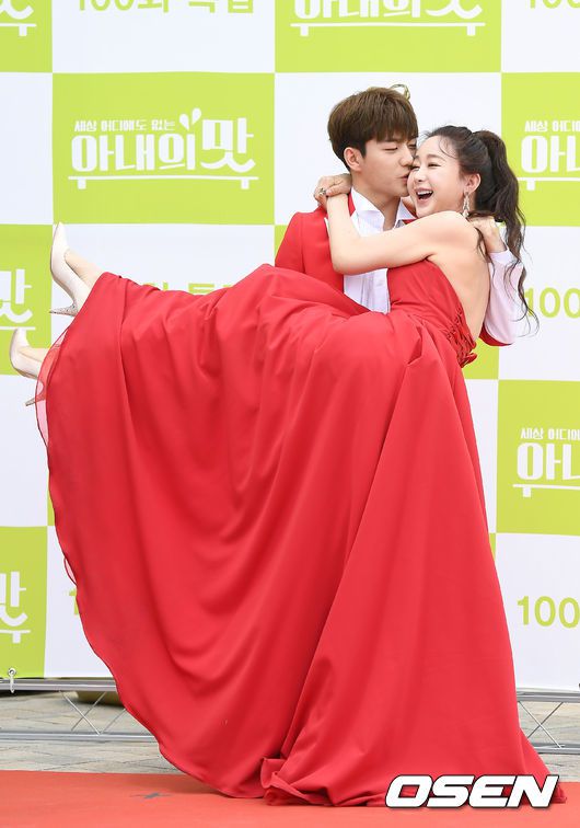 [OSEN=박준형 기자]배우 함소원이 레드카펫을 밟고 있다.  / soul1014@osen.co.kr