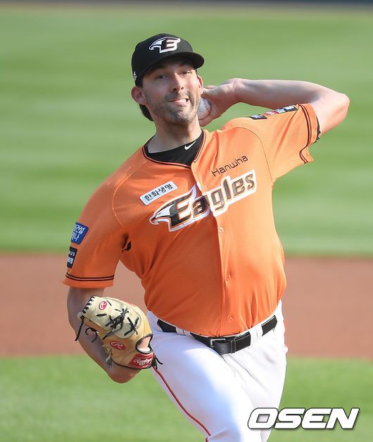 [OSEN=대전,박준형 기자]1회초 한화 선발투수 카펜터가 역투하고 있다.  / soul1014@osen.co.kr