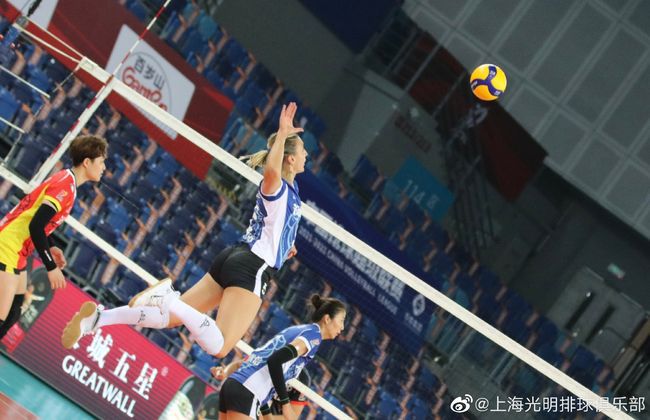 조던 라슨 /상하이 웨이보