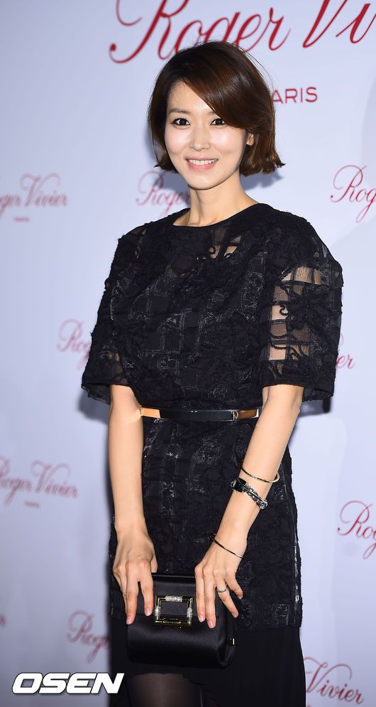 [OSEN=민경훈 기자]전 세계를 순회하는 이번 로저 비비에 전시는 갤러리아 백화점에 자리잡은 한국 최초의 부티크 오픈을 기념하며 서울을 첫 기점으로 중국과 일본으로 이어질 예정이다. / rumi@osen.co.kr