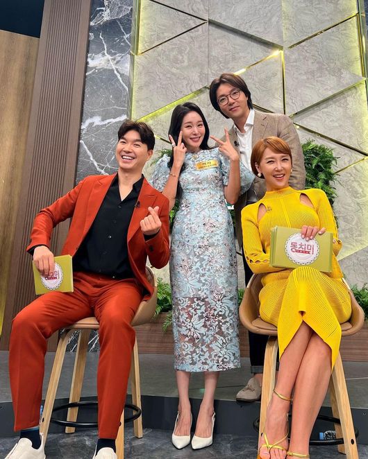 [OSEN=박준형 기자]사회를 맡은 박수홍이 포즈를 취하고 있다./ soul1014@osen.co.kr