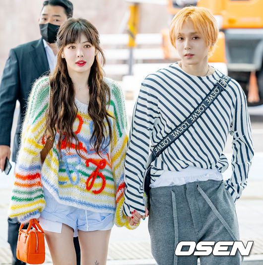 [OSEN=인천공항, 민경훈 기자]현아와 던 커플이 출국장으로 향하고 있다. 22.06.20 /rumi@osen.co.kr