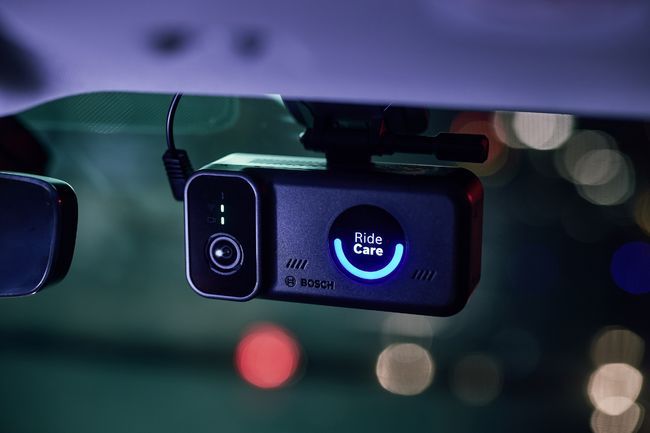 오프-존(off-zone) 충돌 감지 시스템.