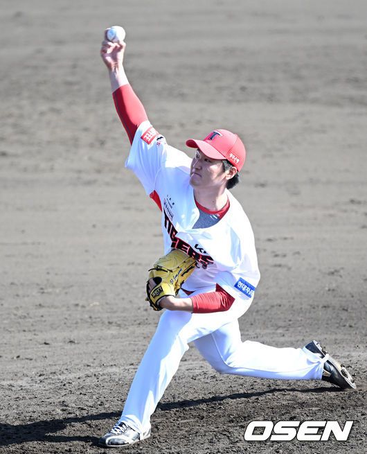 KIA 전상현이 역투하고 있다. 2023.03.05 /sunday@osen.co.kr