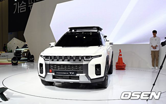 전기 픽업 모델인 O100.