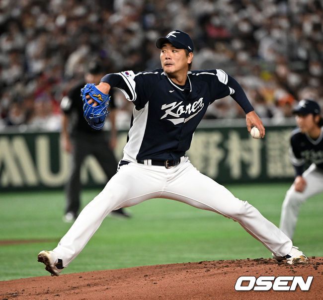 [OSEN=도쿄(일본), 손용호 기자]1회말 한국 김광현이 역투하고 있다. 2023.03.10 /spjj@osen.co.kr