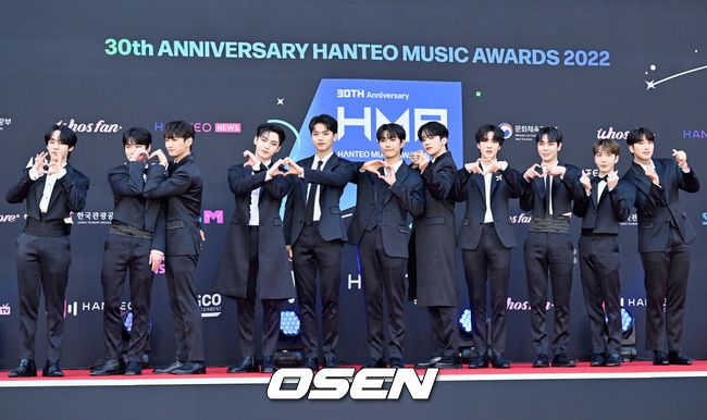 [OSEN=박준형 기자] 20일 오후 서울 상암동 SBS프리즘타워에서 SBS M, SBS FiL ‘THE SHOW(더쇼)’ 생방송이 진행됐다.그룹 판타지보이즈가 멋진 무대를 펼치고 있다.  2023.06.20 /soul1014@osen.co.kr