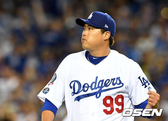 [OSEN=최규한 기자] 2018년 LA 다저스 시절 NLDS 1차전에서 7이닝 무실점으로 승리한 류현진. 2018.10.05 /dreamer@osen.co.kr