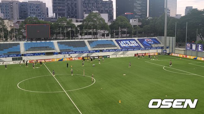 [사진] 잘란베사르 스타디움에서 훈련하는 전북 선수단 / 노진주 기자