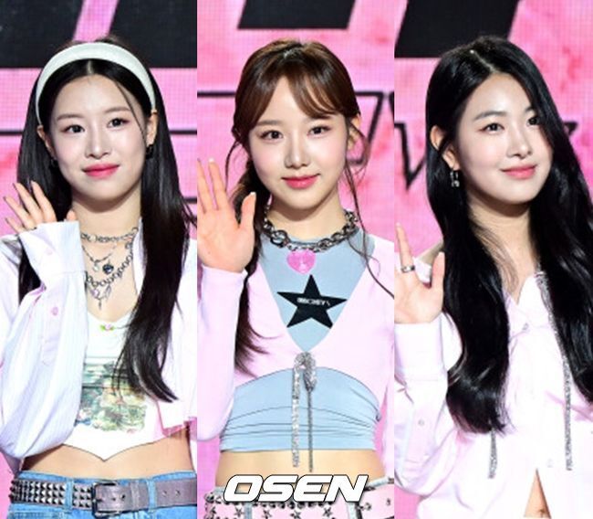 [OSEN=최규한 기자] 그룹 피프티 피프티(FIFYT FIFTY)가 13일 오후 서울 청담동 일지하트홀에서 기자간담회를 가졌다.피프티 피프티는 데뷔 4개월 만에 '더 비기닝: 큐피드(The Beginning: Cupid)' 앨범의 타이틀곡 '큐피드(Cupid)'로 빌보드 메인 싱글 차트 '핫100'에 차트인 성공하며 함께 세계 양대 음악차트로 통하는 영국 오피셜 차트 '톱 100' 최신 차트에도 올랐다.피프티 피프티가 타이틀곡 큐피드 무대를 펼치고 있다. 2023.04.13 / dreamer@osen.co.kr