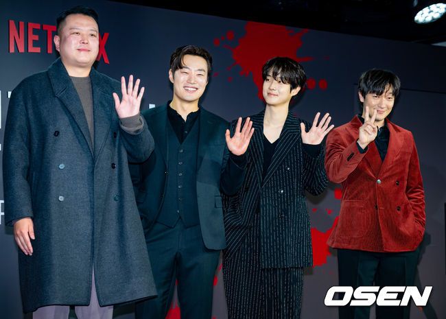 [OSEN=민경훈 기자]이창희 감독과 배우 이희준, 최우식, 손석구가 포즈를 취하고 있다. 2024.02.01 / rumi@osen.co.kr