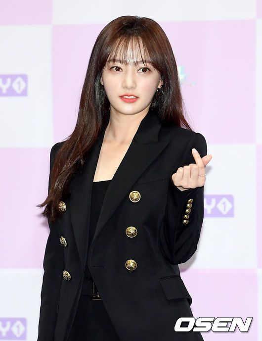 [OSEN=조은정 기자] 10일 오후 서울 마포구 상암 MBC 골든마우스홀에서 MBC에브리원 드라마 '제발 그 남자 만나지 마요' 제작발표회가 열렸다.배우 송하윤이 포즈를 취하고 있다. /cej@osen.co.kr