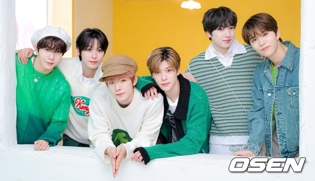 [OSEN=조은정 기자] NCT WISH(엔시티 위시: 시온·유우시·리쿠·사쿠야·료·재희)가 지난 2일 서울 성동구 한 카페에서 OSEN과 ‘Wishfull DAY’ 인터뷰를 가졌다.NCT WISH 료, 리쿠, 유우시, 시온, 사쿠야, 재희가 인터뷰에 앞서 포즈를 취하고 있다. 2024.04.03 /cej@osen.co.kr