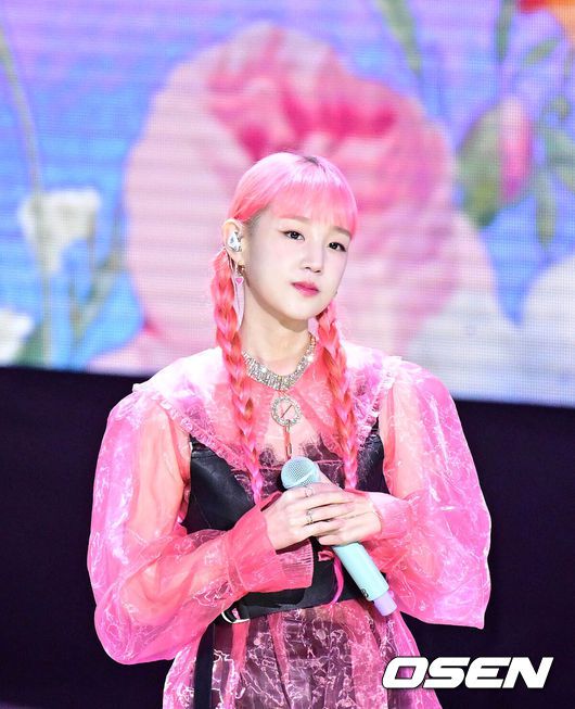 [OSEN=조은정 기자] 30일 오후 서울 상암동 SBS프리즘타워에서 SBS MTV ‘THE SHOW(더쇼)’ 생방송이 진행됐다.박보람이 멋진 무대를 선보이고 있다. 2022.08.30 /cej@osen.co.kr