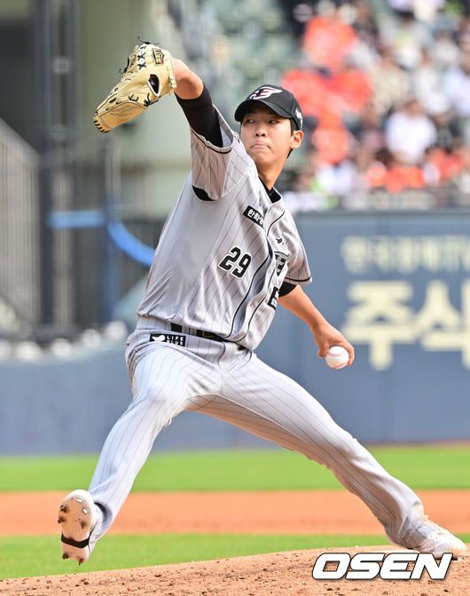 [OSEN=조은정 기자] 한화 황준서. 2024.04.10 /cej@osen.co.kr