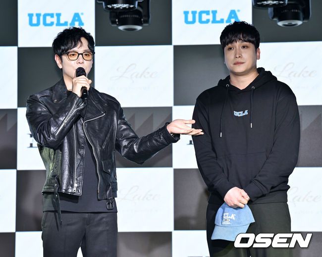 [OSEN=조은정 기자]문준영이 제국의아이돌 출신 김태헌을 소개하고 있다. 2024.04.30 /cej@osen.co.kr