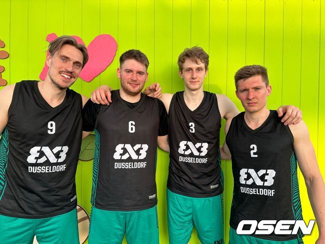 [사진] 독일의 뒤셀도르프 선수들