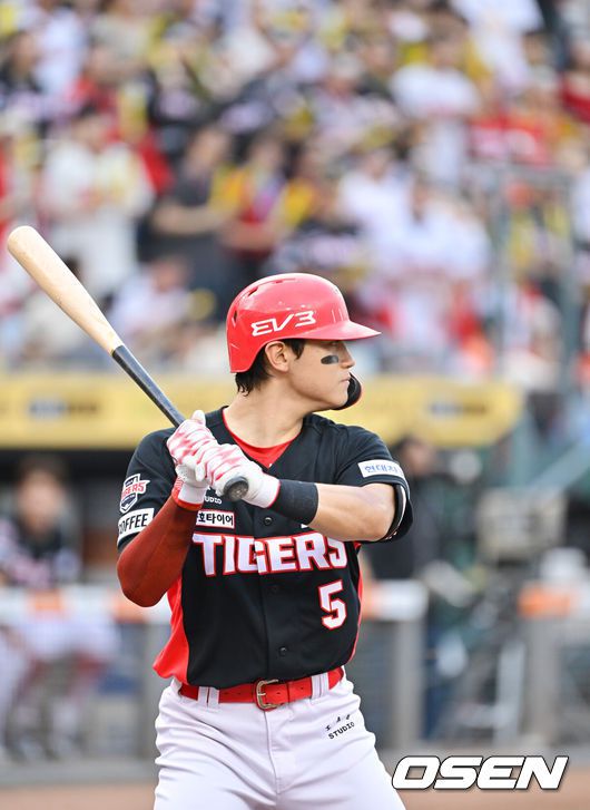 [OSEN=대전, 박준형 기자] 1회초 1사 KIA 김도영이 타석에 들어서고 있다.  2024.08.03 / soul1014@osen.co.kr