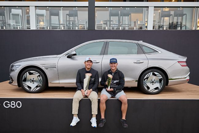 2024제네시스챔피언십우승자안병훈선수(왼쪽)와 캐디저스틴요크.