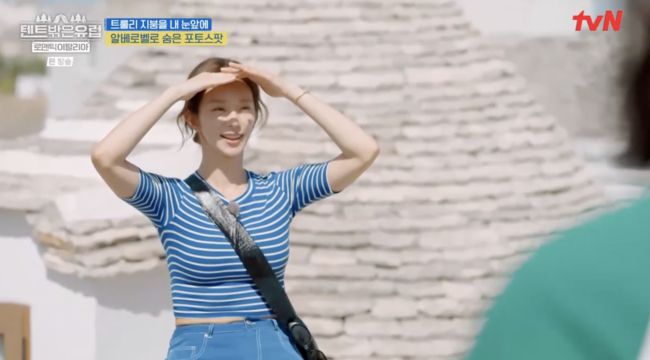 텐트 밖은 유럽