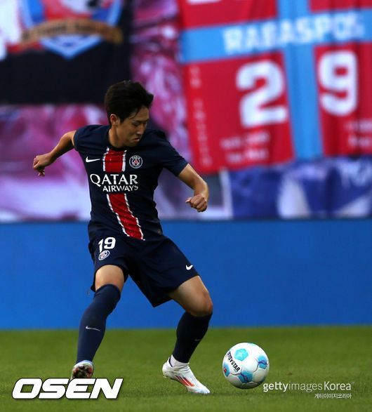 [사진] UEFA 챔피언스리그 공식 홈페이지