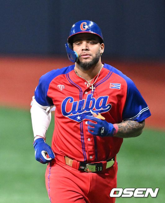 [OSEN=이대선 기자] 쿠바 요안 몬카다. 2024.11.01 /sunday@osen.co.kr