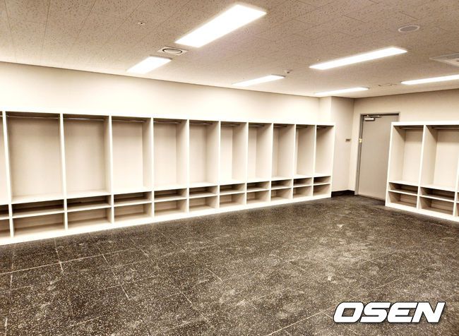 [OSEN=이상학 기자] 대전 한화생명볼파크 원정팀 라커룸. /waw@osen.co.kr