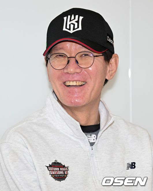 KT 위즈 이강철 감독. /OSEN DB
