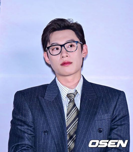 [OSEN=지형준 기자] 24일 오후 서울 용산구 한강로동 CGV 용산아이파크몰에서 영화 ‘파과' 언론시사회가 열렸다.