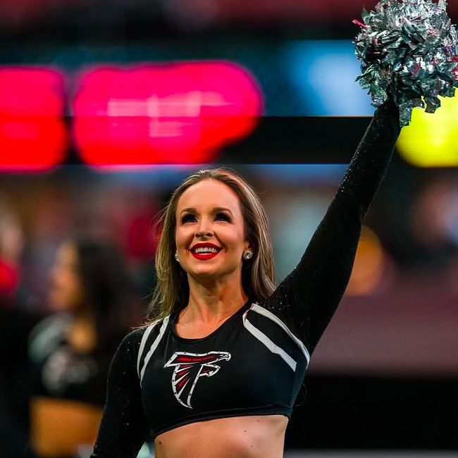 [사진] 조이스 맥널리 SNS