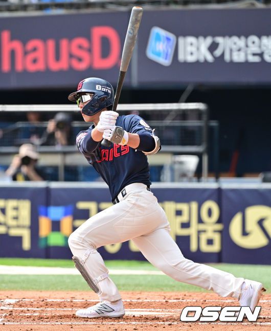[OSEN=박준형 기자]롯데 전민재  2025.04.27 / soul1014@osen.co.kr
