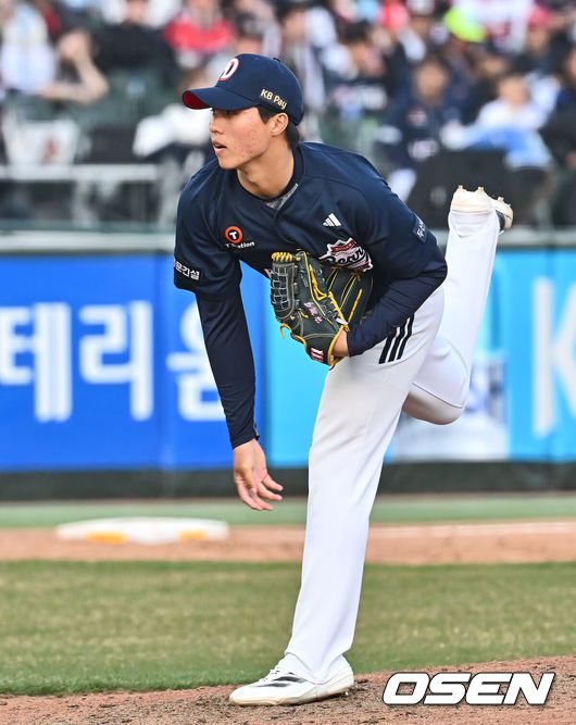 [OSEN=부산, 이석우 기자] 두산 베어스 홍민규 011 2025.04.06 / foto0307@osen.co.kr